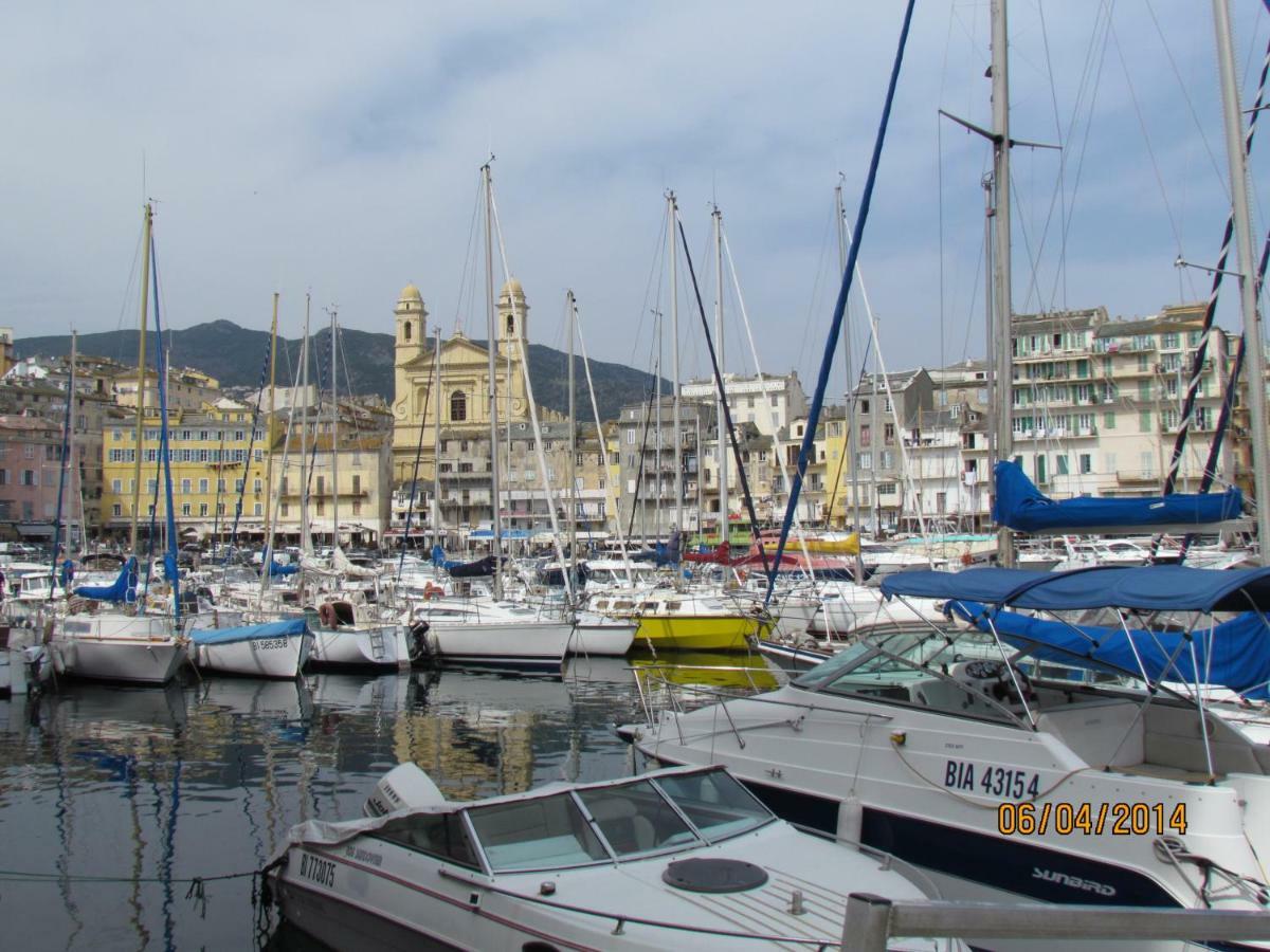 Appartement Bastia Au Pied Du Vieux Port Kültér fotó
